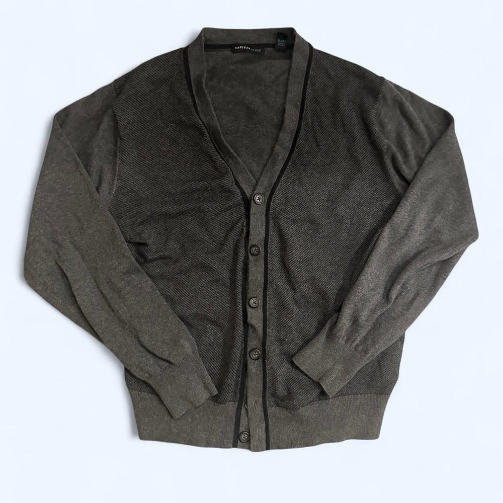 Vintage Van Heusen Men’s Grey and Black Cotton Size M Button Down Cardigan